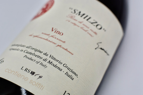 ヴィットーリオ・グラツィアーノ / スミルツォ