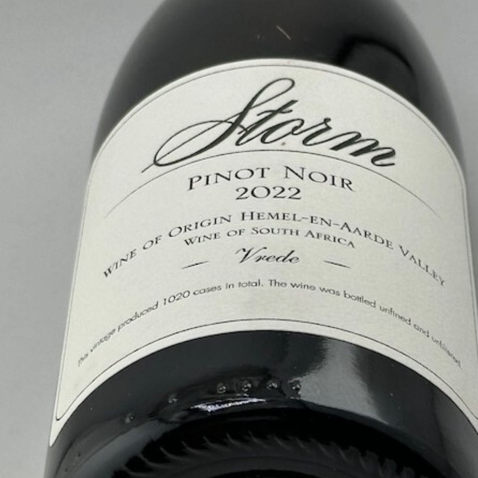 ストーム・ワインズ / フレダ・ピノ・ノワール [2022]